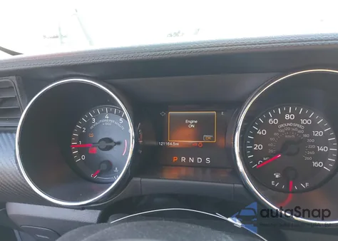 2016 Ford Mustang V6 z USA, uszkodzony, nr VIN 1FA6P8AM7G5227050